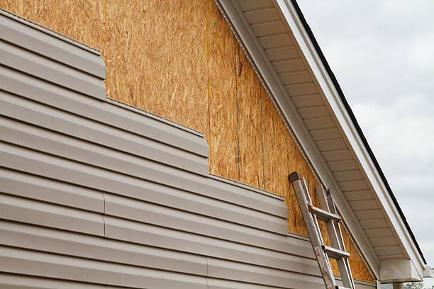 24/7 Emergency Storm Damage Siding Repair experts in Barberton, OH